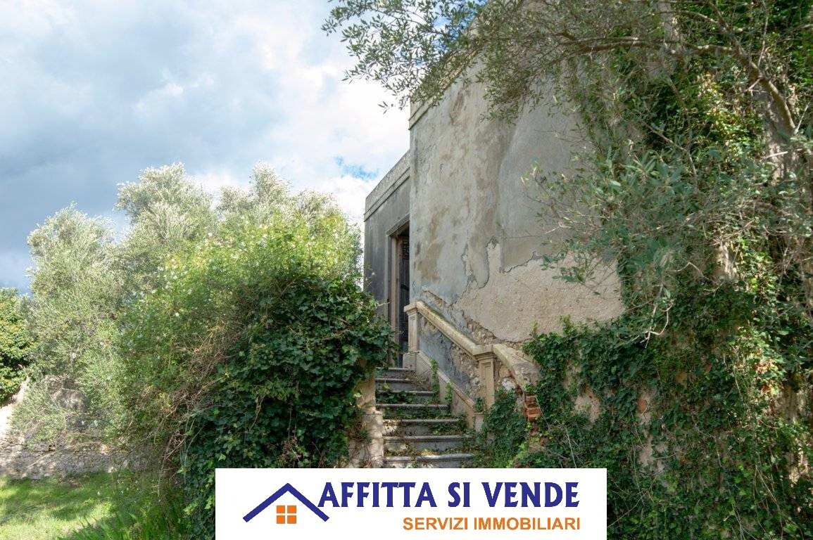 Immagine 21 di Rustico / casale in vendita  in isola a Siracusa