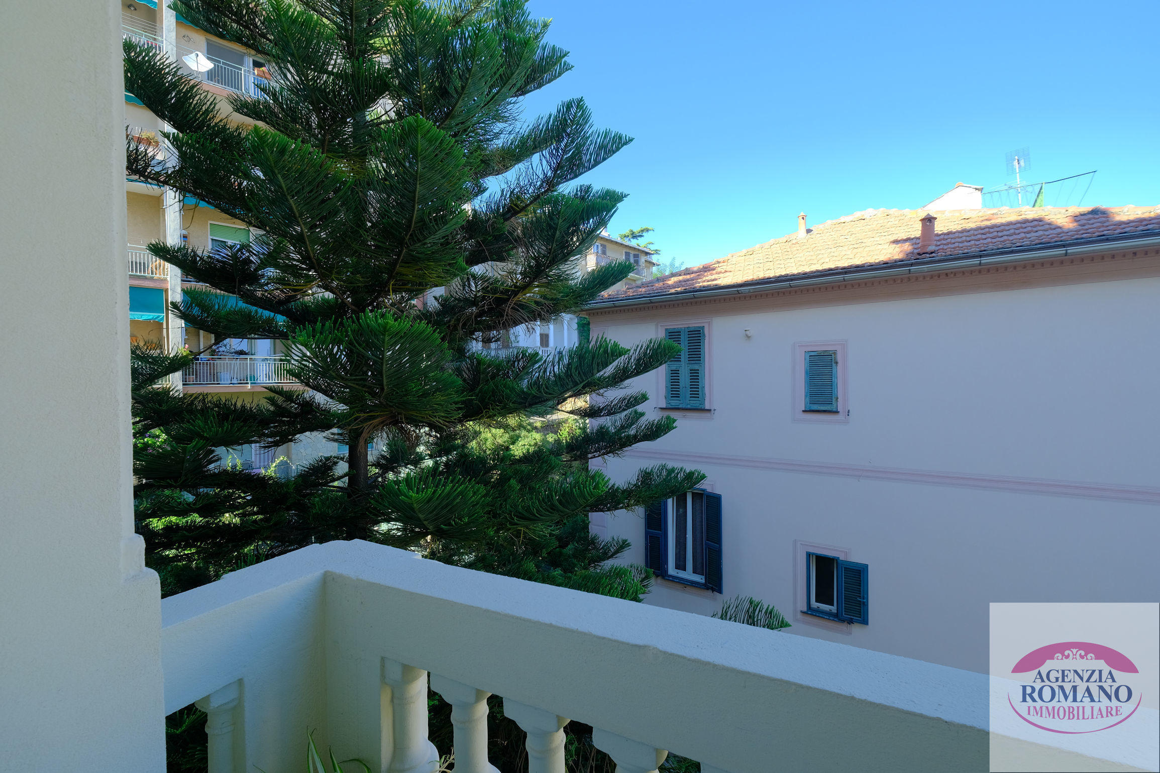 Immagine 22 di Appartamento in vendita  in Via Famagosta 1 a Savona