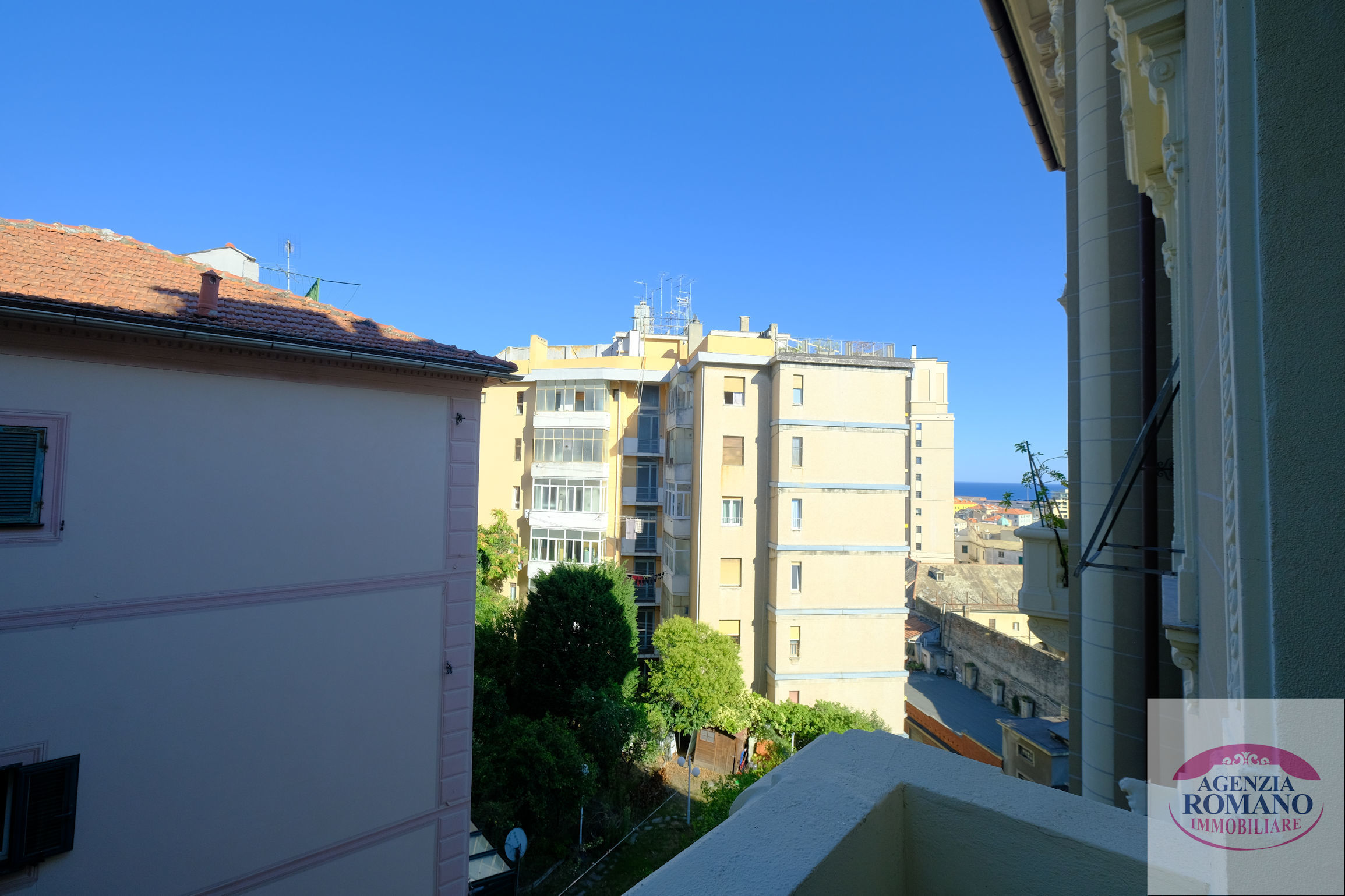 Immagine 29 di Appartamento in vendita  in Via Famagosta 1 a Savona