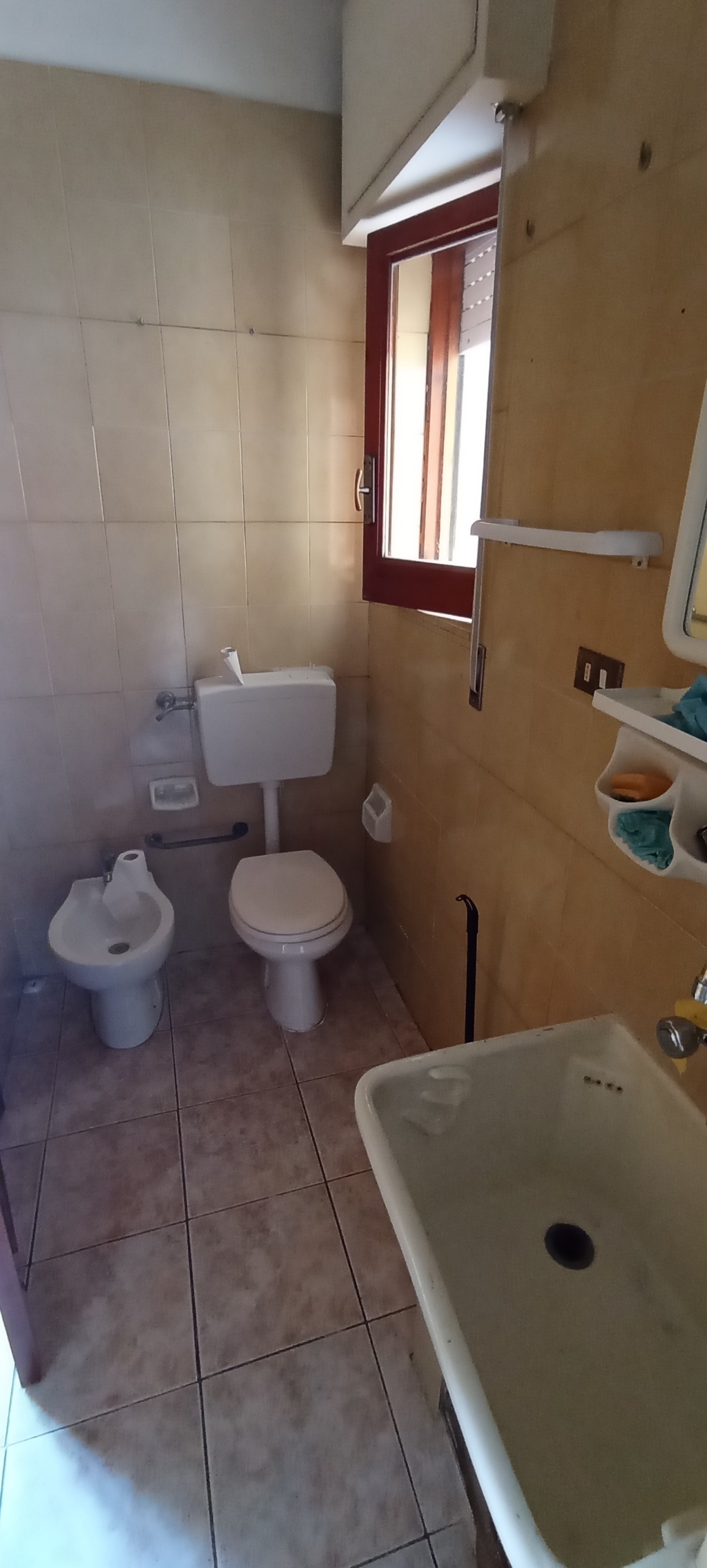 Immagine 10 di Pentalocale in affitto  a Ragusa