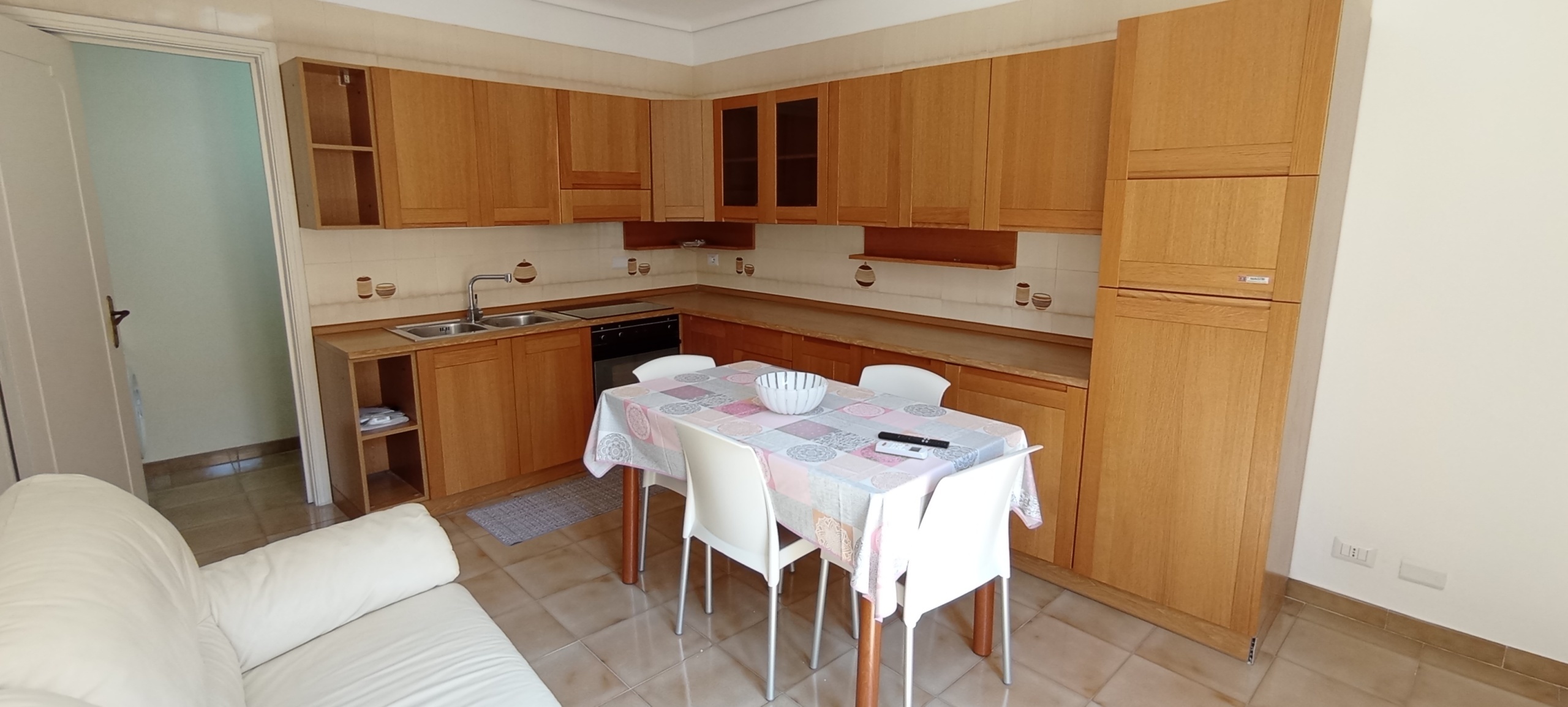 Immagine 6 di Bilocale in affitto  a Ragusa