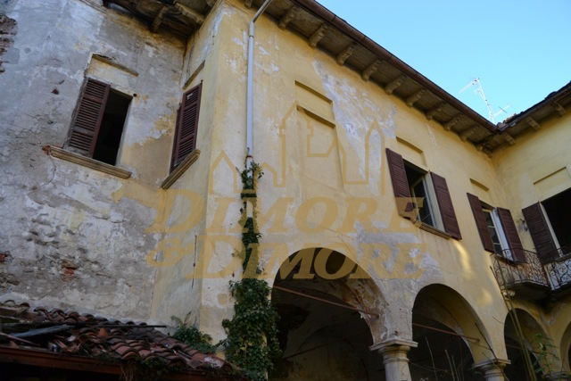 Immagine 11 di Rustico / casale in vendita  in via umberto a Miasino