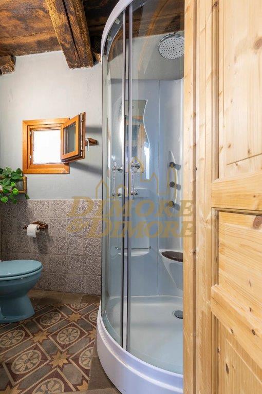 Immagine 46 di Bilocale in vendita  in Piazza Milano 8A a Colazza