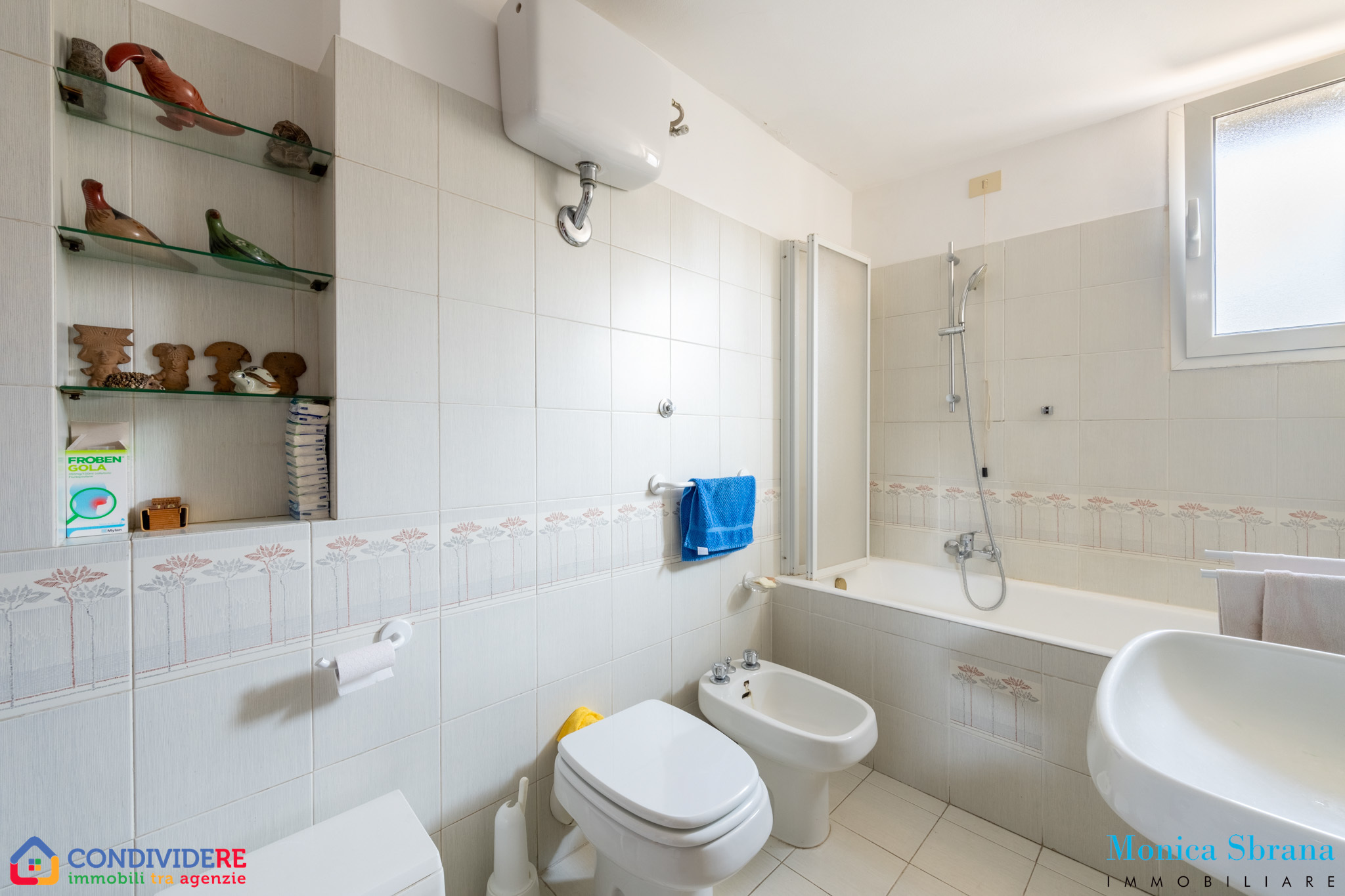 Immagine 14 di Attico in vendita  in Passo Stefano Sanguineti 11 a Genova