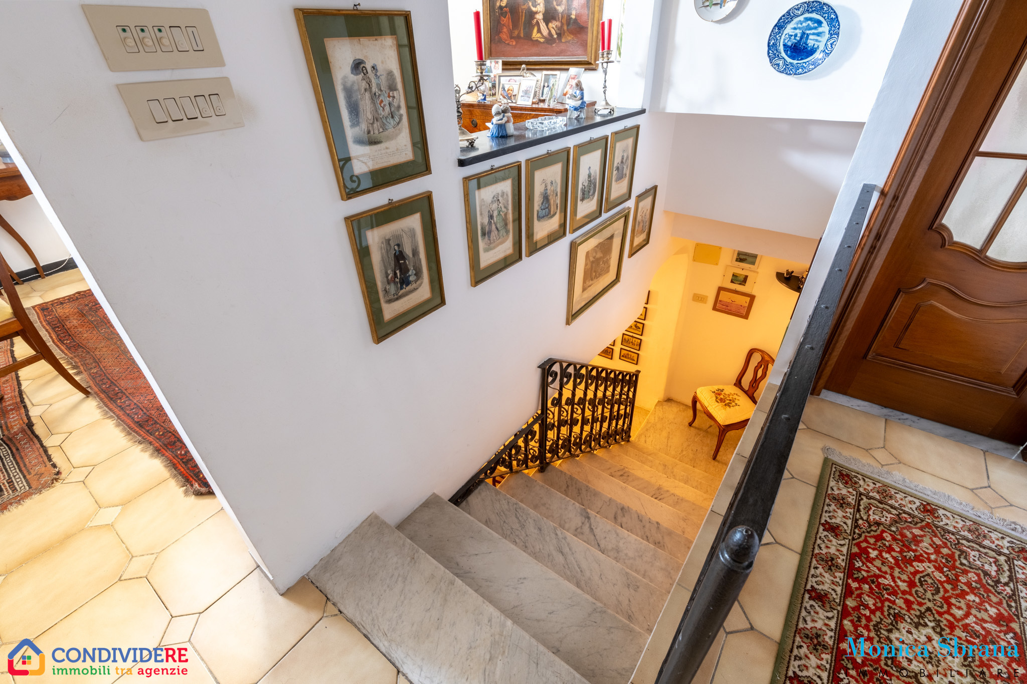 Immagine 4 di Attico in vendita  in Passo Stefano Sanguineti 11 a Genova