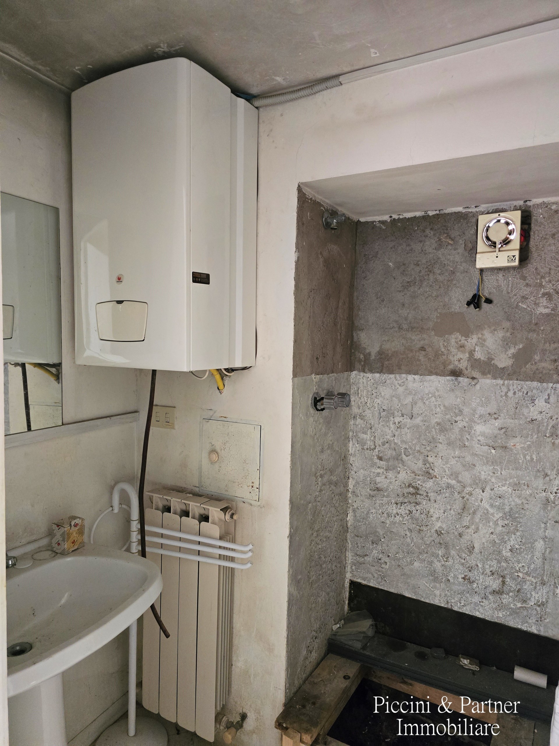 Immagine 20 di Pentalocale in vendita  in Via San Giovanni del Fosso 14 a Perugia