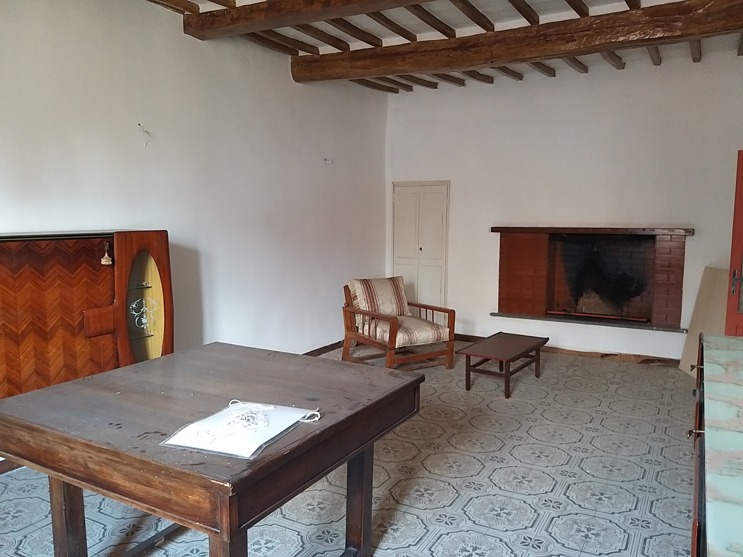 Immagine 9 di Quadrilocale in vendita  in Piazza Cesare Caporali 4 a Castiglione Del Lago