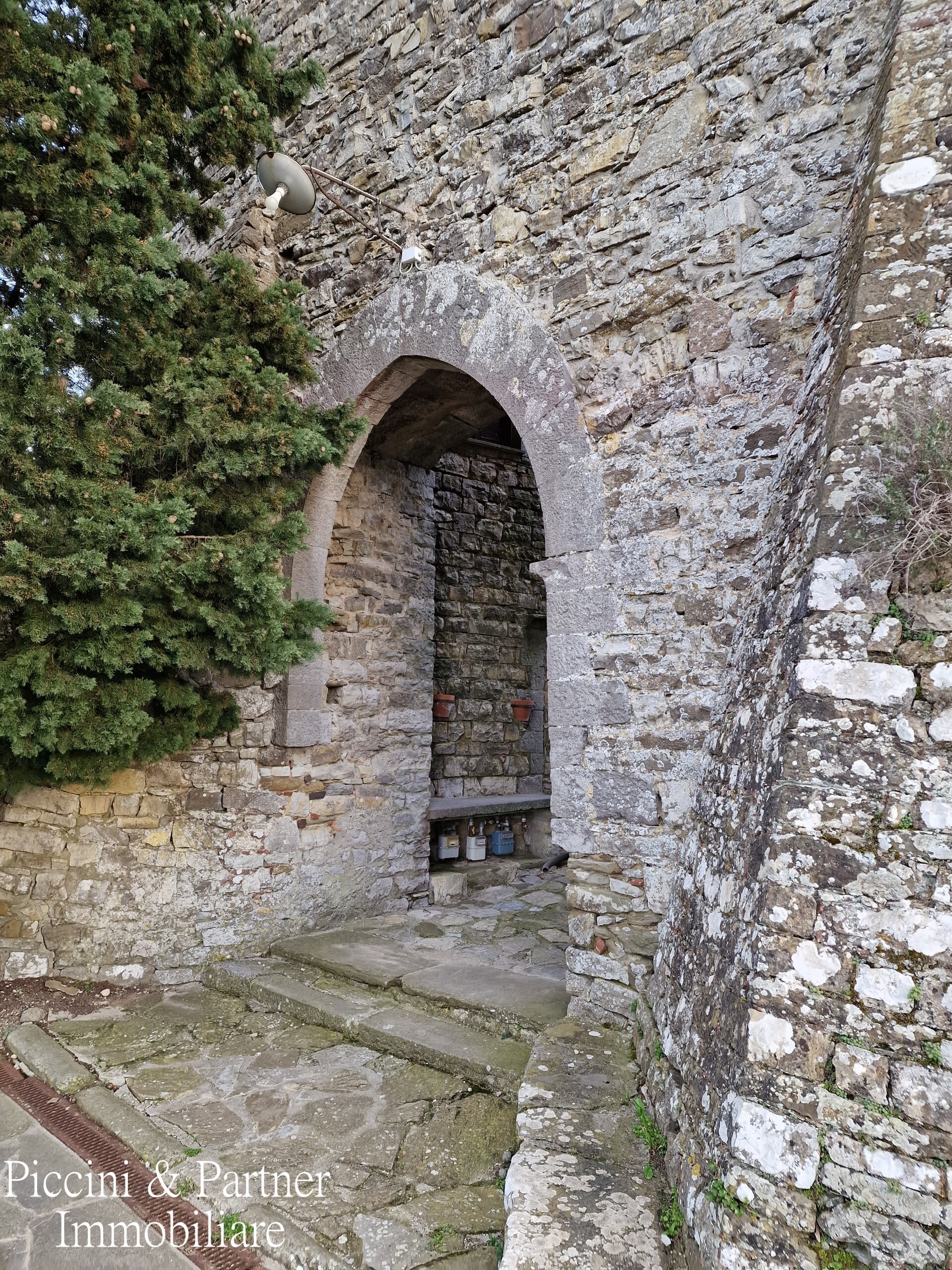 Immagine 47 di Porzione di casa in vendita  in Castello di Greppolischieto a Piegaro