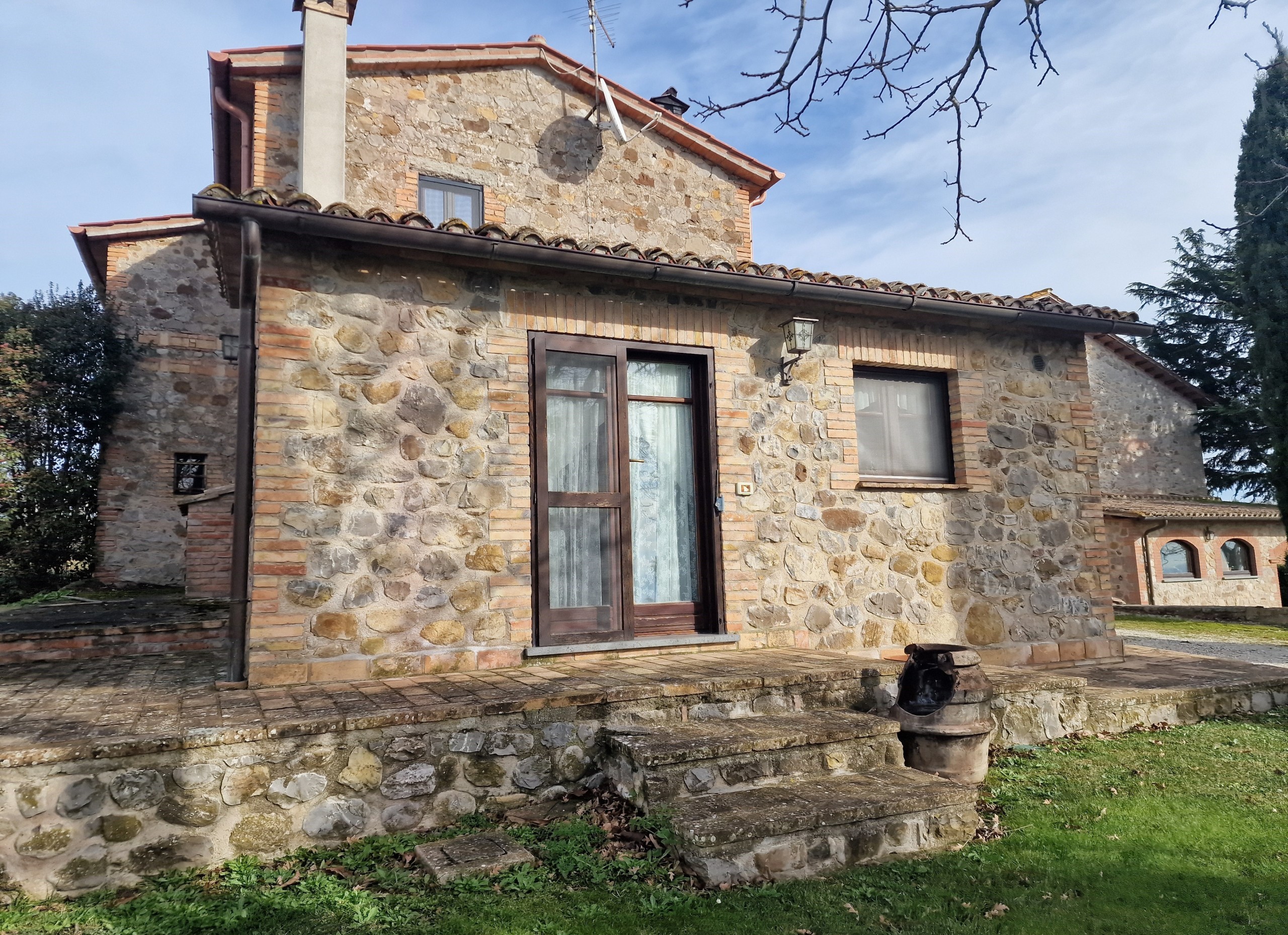 Immagine 53 di Rustico / casale in vendita  in Via del Conventaccio a Ficulle