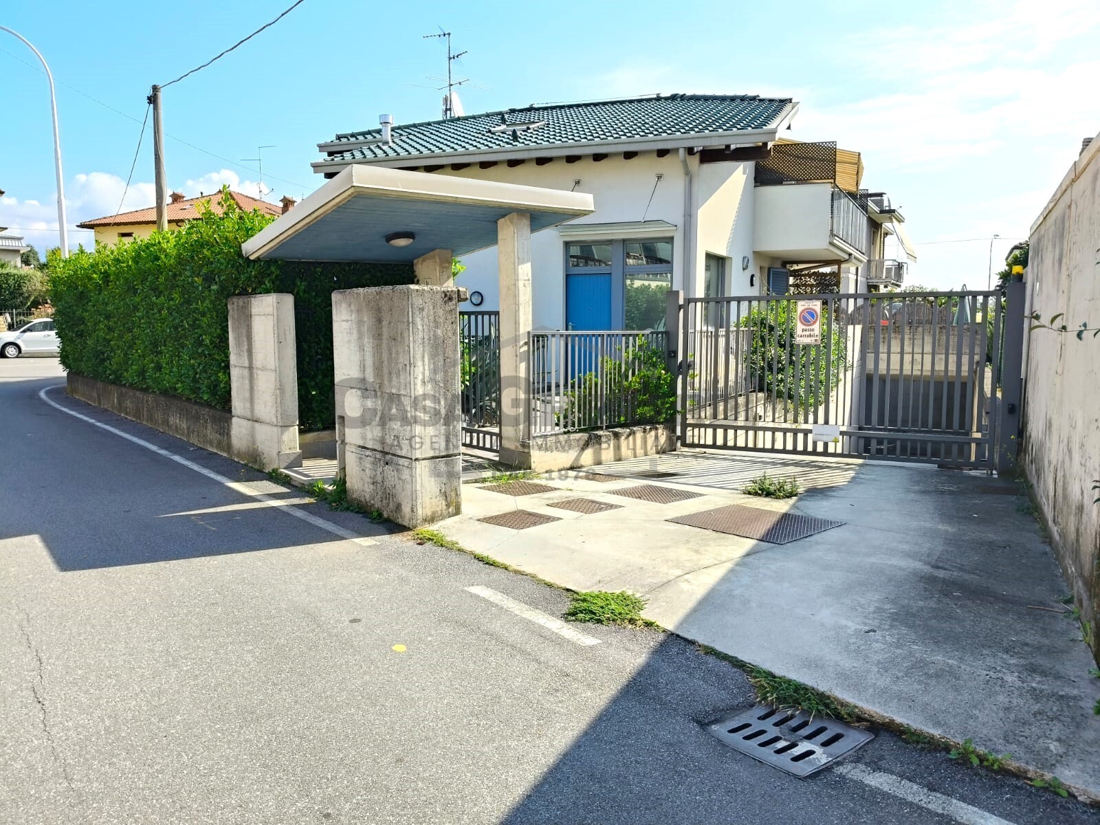 Immagine 32 di Bilocale in vendita  in Via G. Mazzini 1/b a Ponte San Pietro