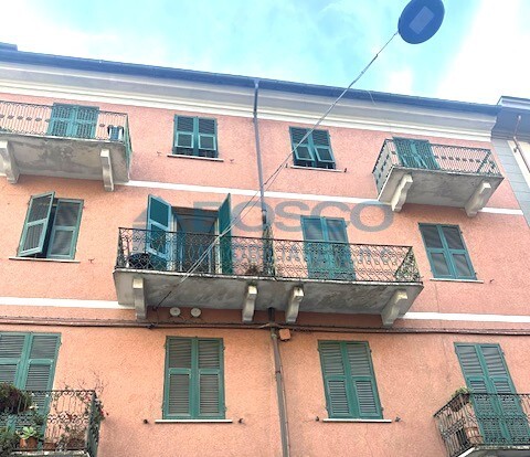 Immagine 1 di Trilocale in vendita  in via S. Caterina a La Spezia