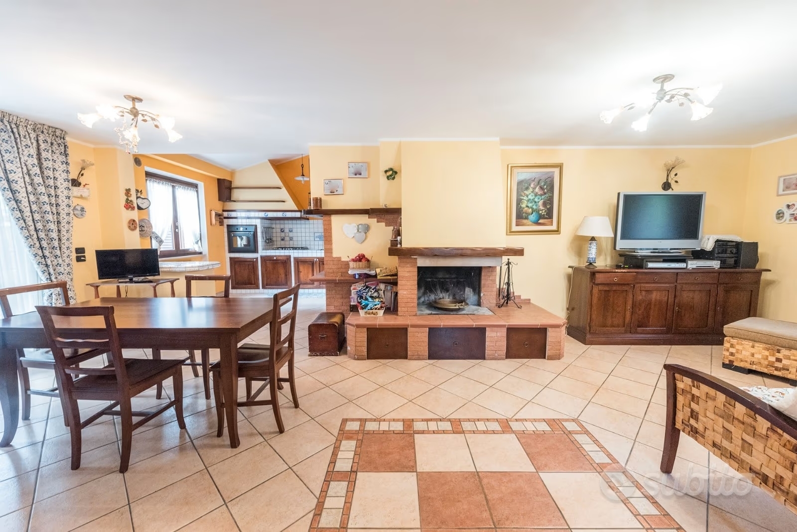 Immagine 7 di Villa in vendita  a Pescara