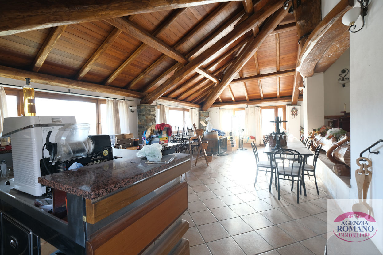 Immagine 12 di Albergo/B&B/Residence in vendita  in VIA  SAVONA 50 a Urbe