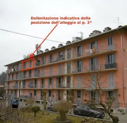 Immagine 1 di Pentalocale in vendita  in Frazione Ponzone 55 a Valdilana