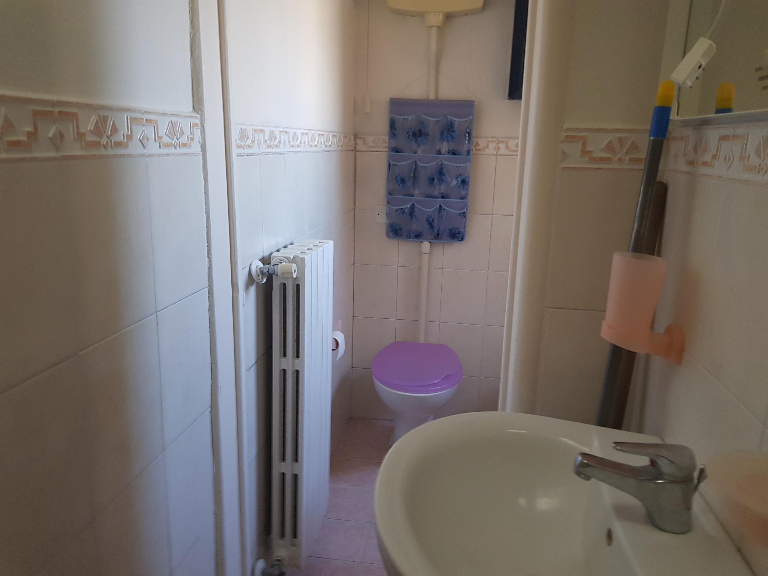 Immagine 9 di Monolocale in vendita  a Ragusa