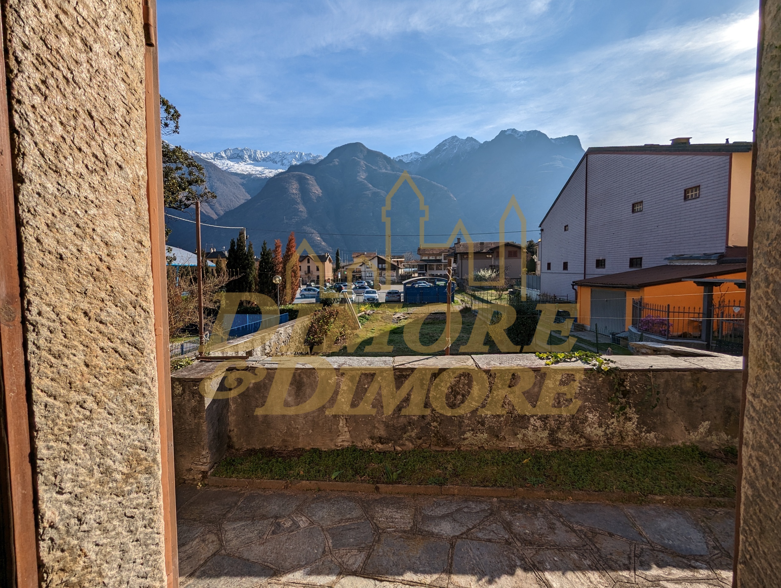 Immagine 3 di Casa indipendente in vendita  in Via Maestri Bocca e Manera a Premosello-Chiovenda