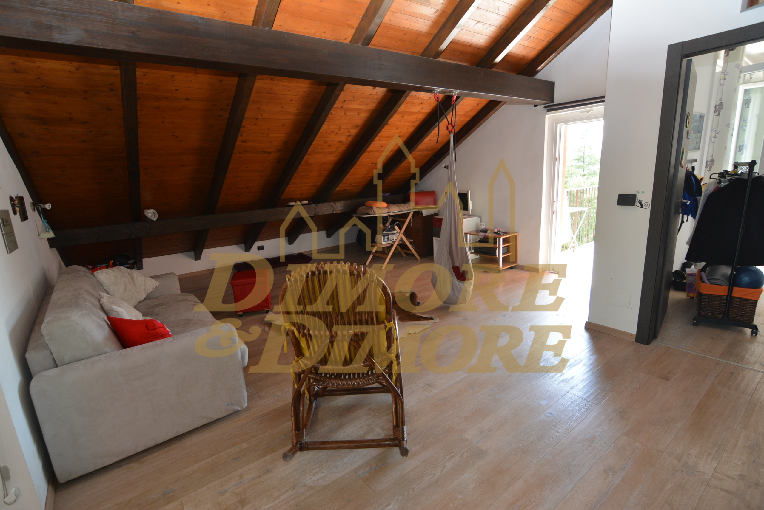 Immagine 13 di Villa in vendita  a Stresa