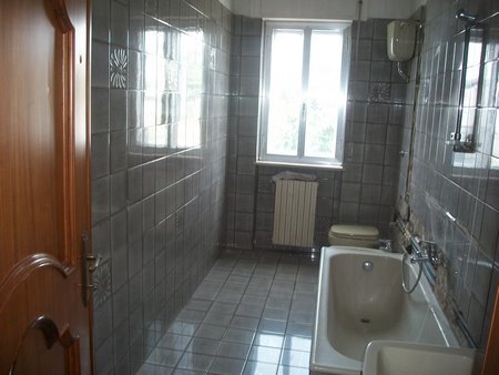 Immagine 16 di Trilocale in vendita  in VIA DEI MARSI a Castel Frentano