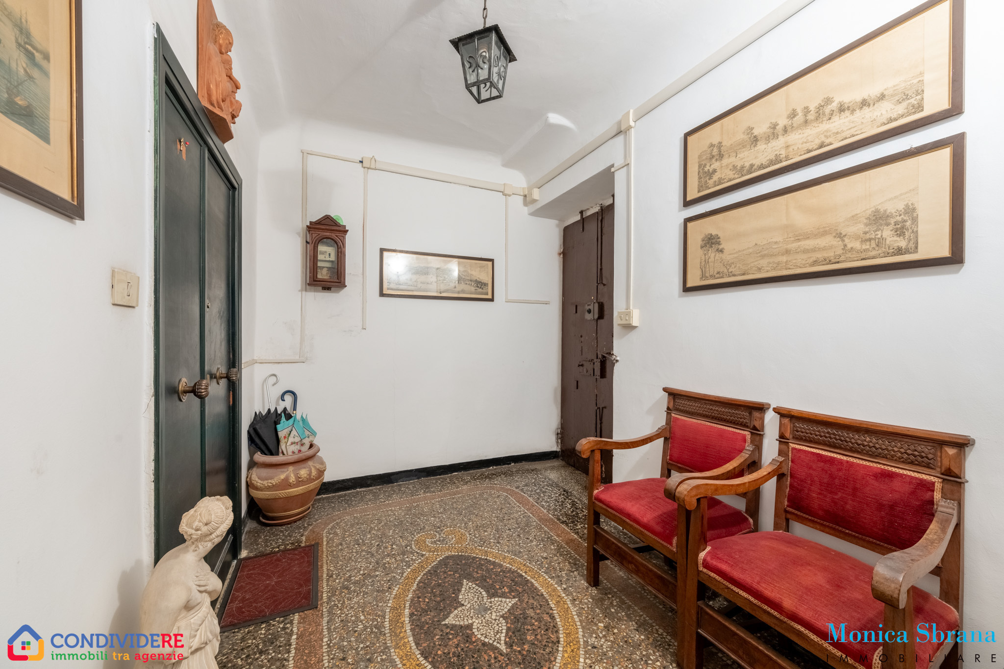 Immagine 22 di Attico in vendita  in Passo Stefano Sanguineti 11 a Genova