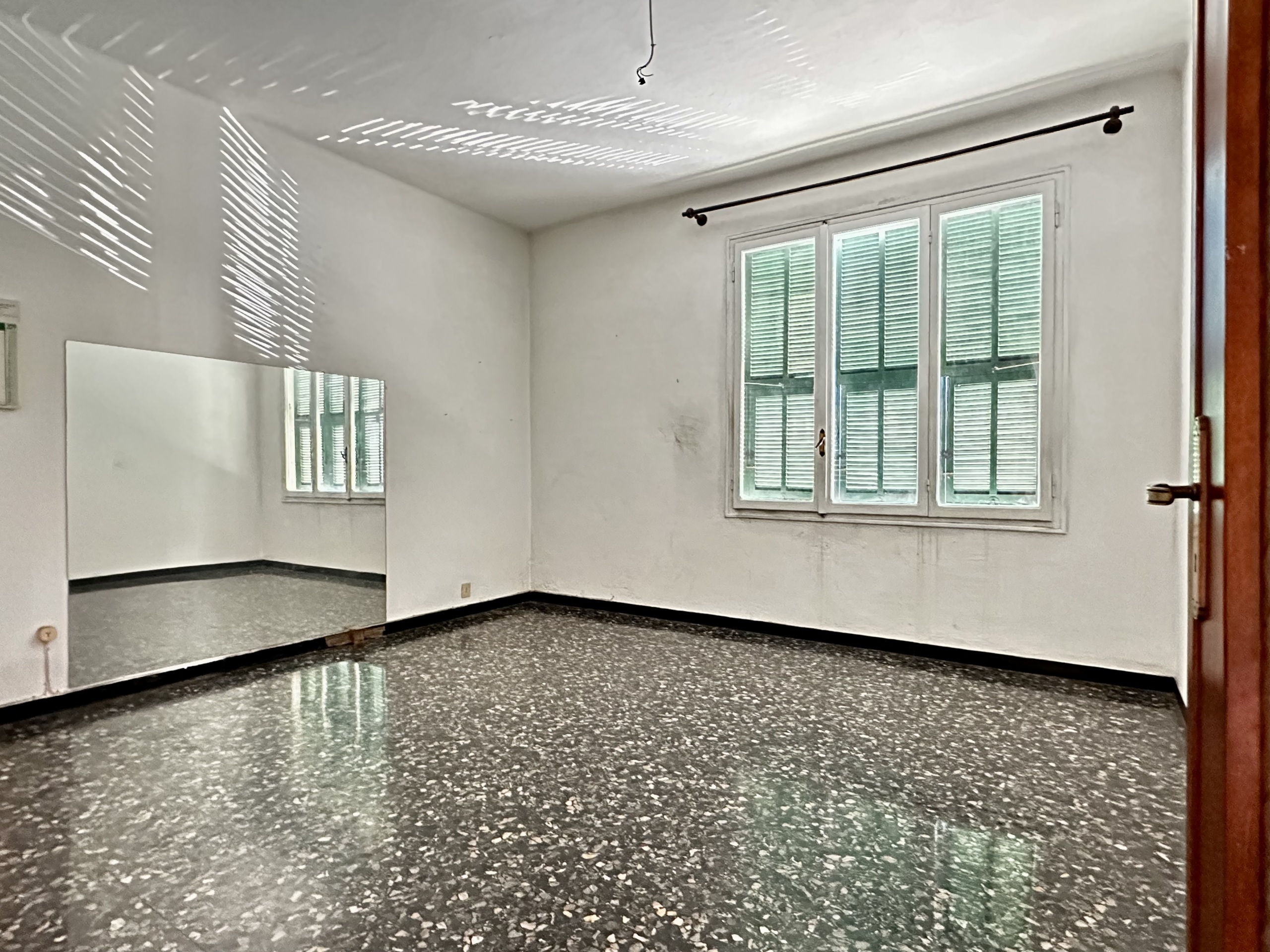 Immagine 40 di Casa bifamiliare in vendita  in via Andreoli 20 a Imperia