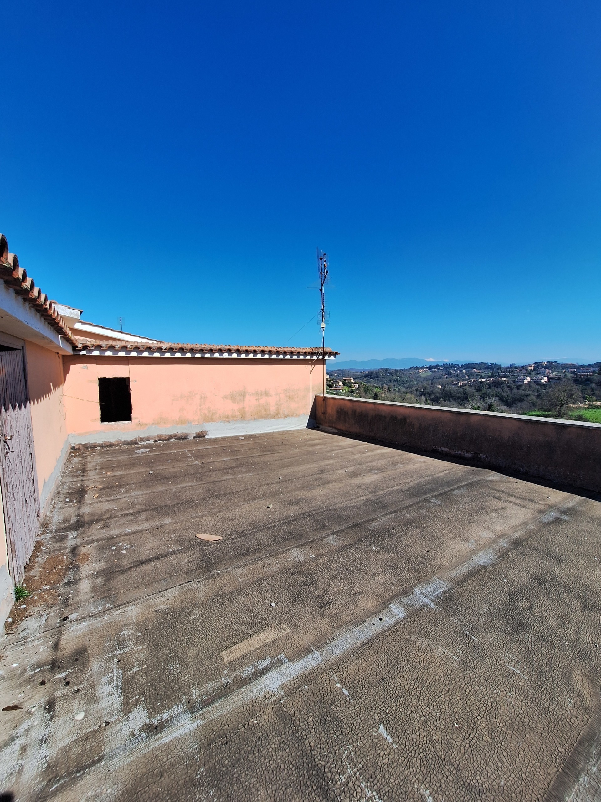 Immagine 37 di Casa indipendente in vendita  in Via Monte Grugnanello 35 a Morlupo