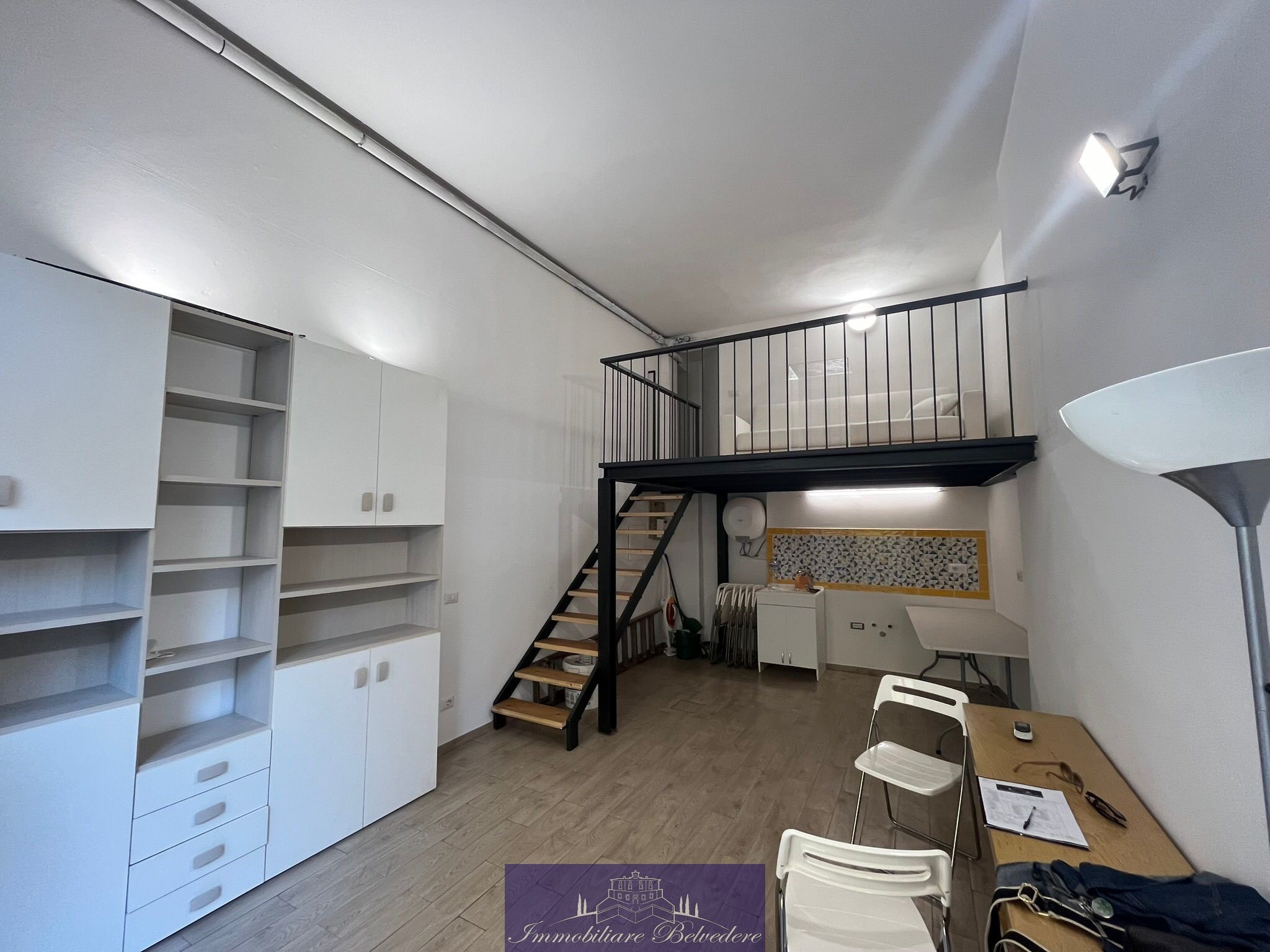 Immagine 17 di Laboratorio in affitto  in Via Baracca a Firenze