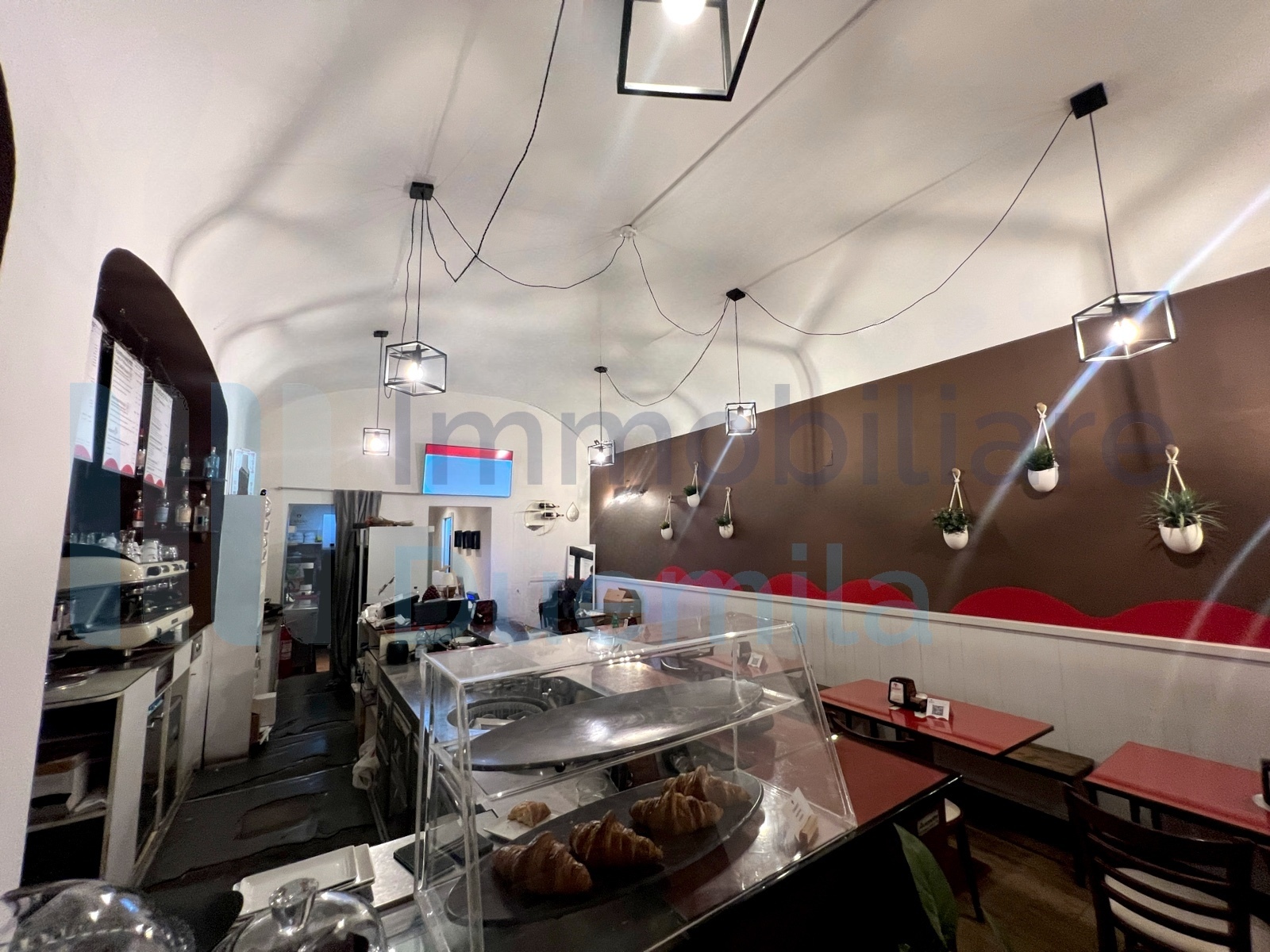 Immagine 3 di Bar / Ristorante in vendita  a Bologna