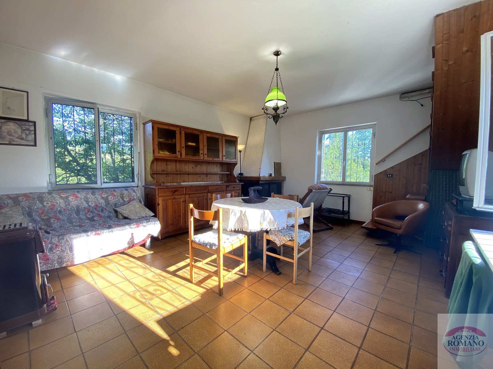 Immagine 3 di Villa in vendita  a Mioglia