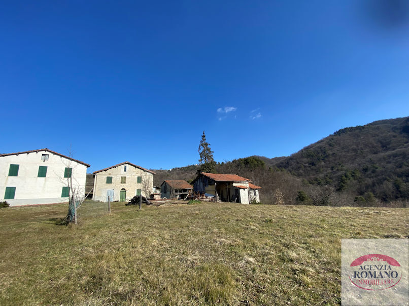 Immagine 4 di Casa bifamiliare in vendita  a Ponzone