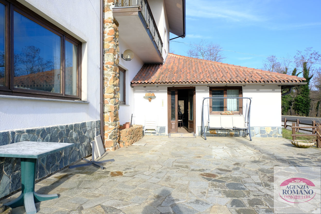 Immagine 8 di Albergo/B&B/Residence in vendita  in VIA  SAVONA 50 a Urbe