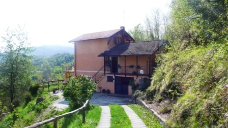 Immagine 4 di Casa indipendente in vendita  a Sassello