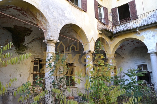 Immagine 7 di Rustico / casale in vendita  in via umberto a Miasino