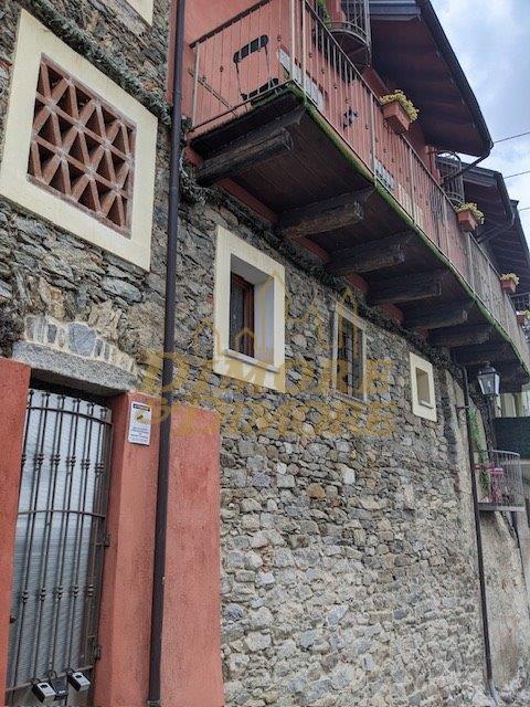 Immagine 50 di Bilocale in vendita  in Piazza Milano 8A a Colazza