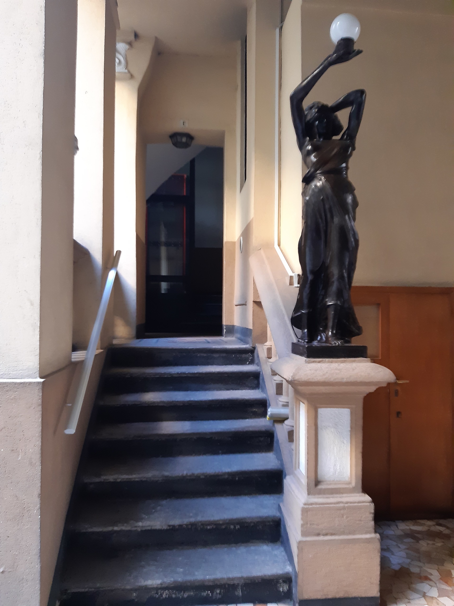 Immagine 42 di Appartamento in affitto  in Via Trebbia 33 a Milano