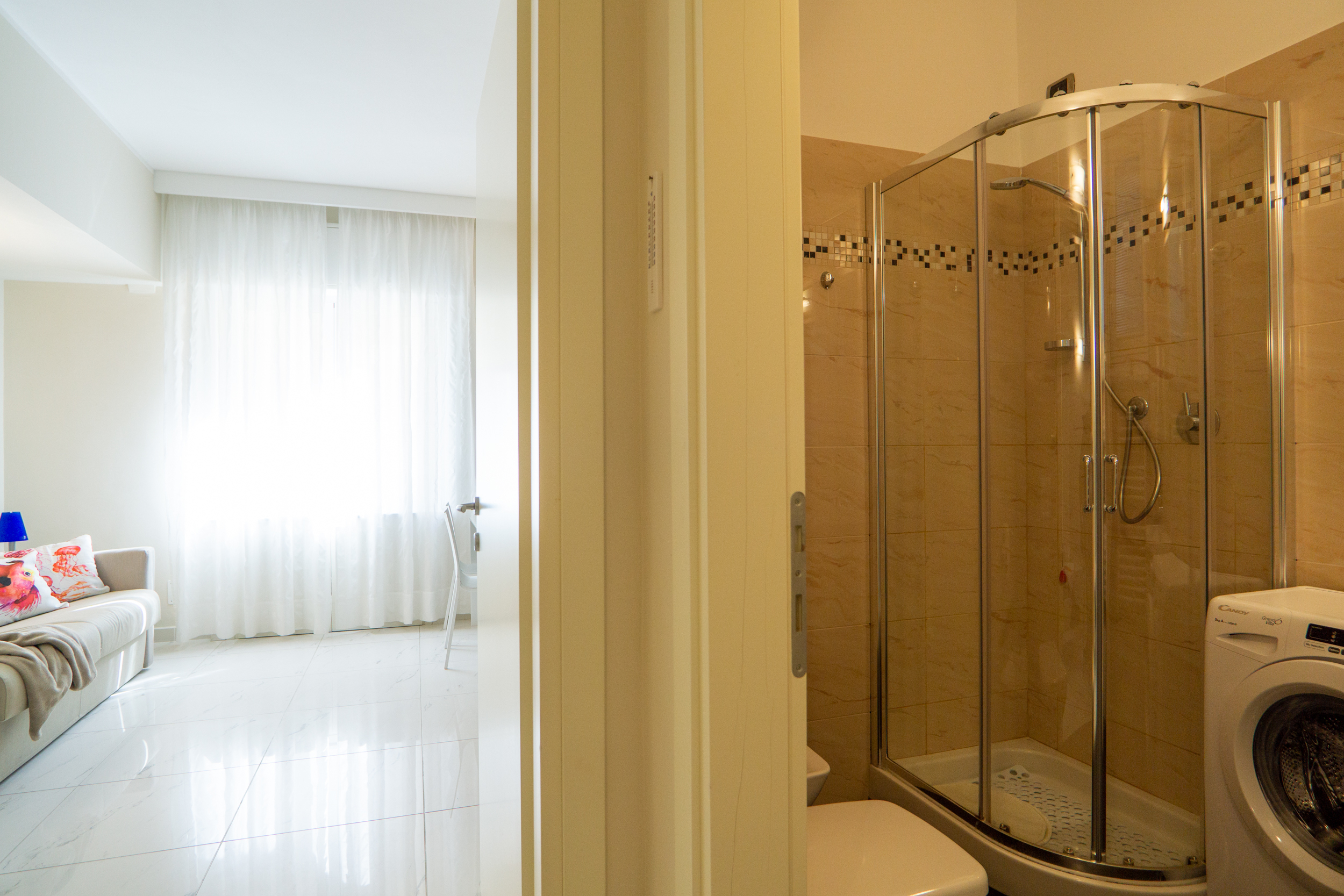 Immagine 12 di Bilocale in affitto  in Via Roma 48 a Alassio