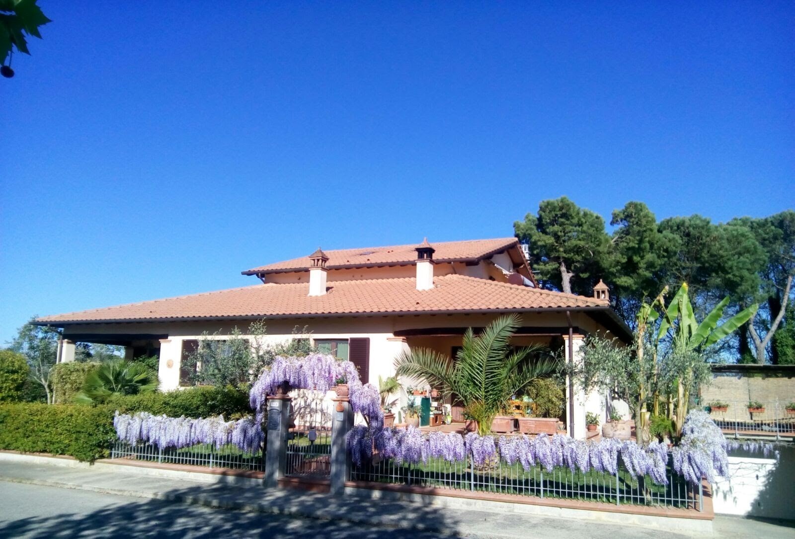 Immagine 55 di Casa bifamiliare in vendita  in Via Milano a Castiglione Del Lago