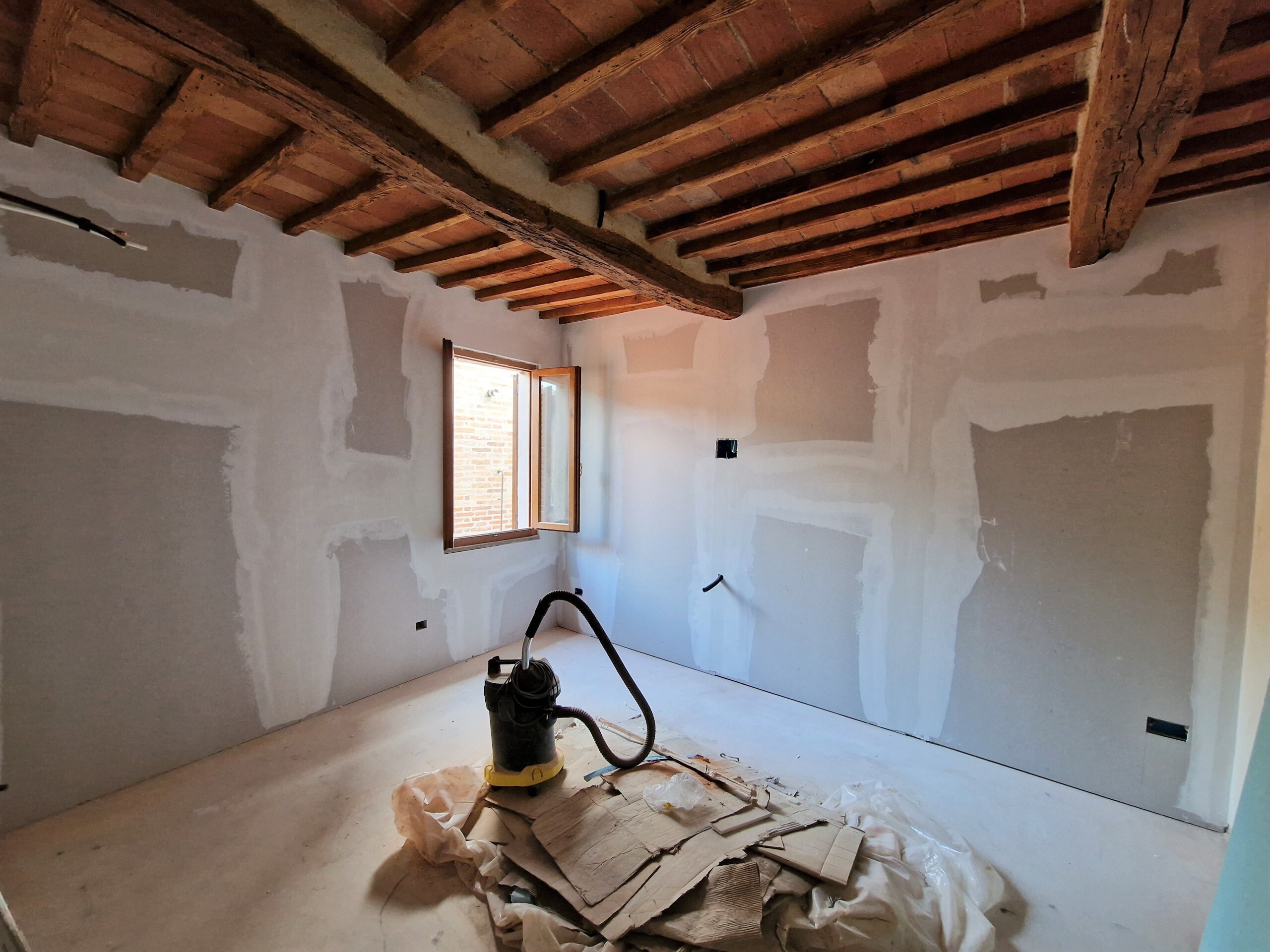 Immagine 17 di Trilocale in vendita  in Via Camillo Benso Conte di Cavour 73 a Torrita Di Siena