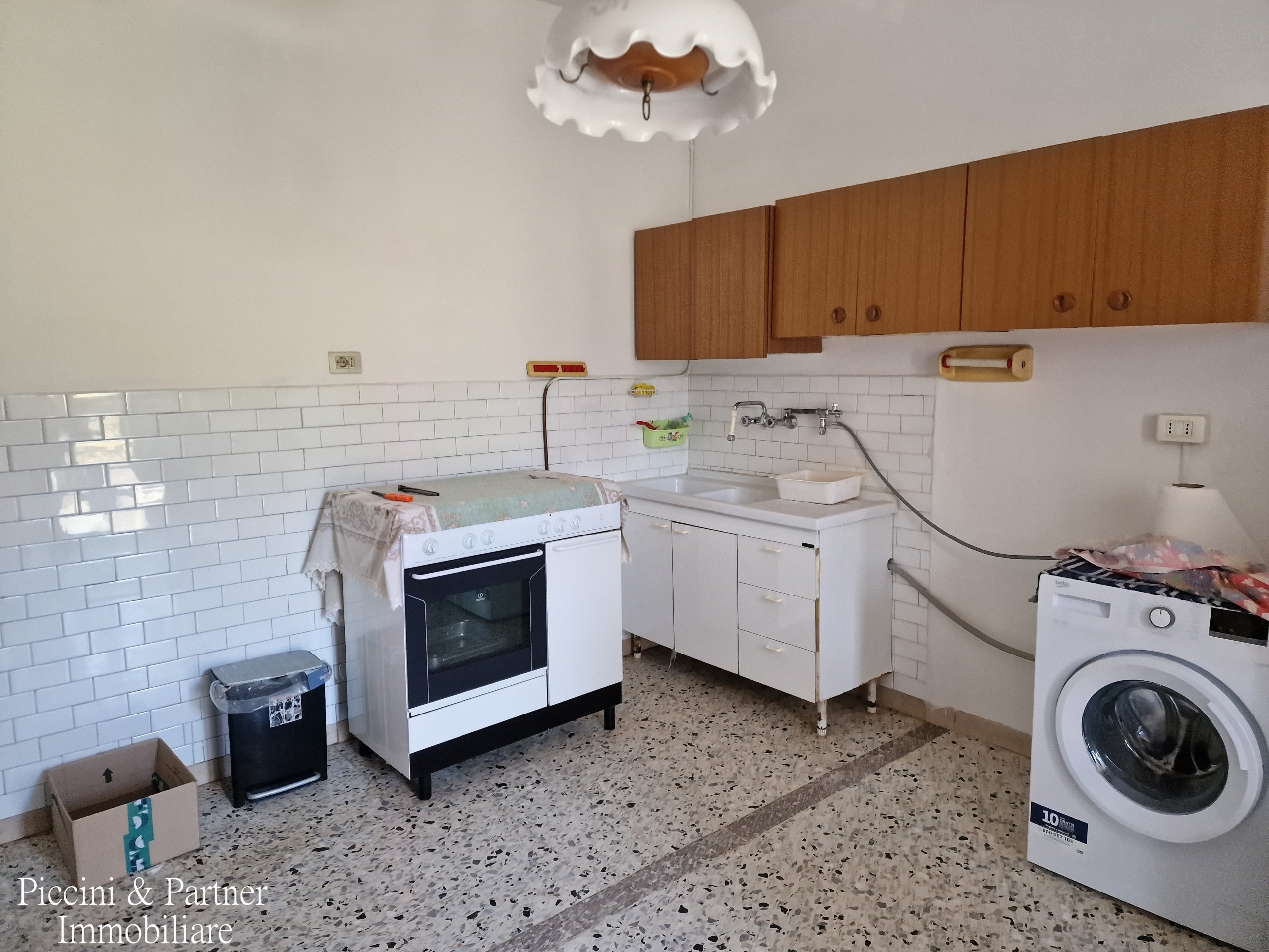 Immagine 7 di Casa indipendente in vendita  in Via Costa a Magione