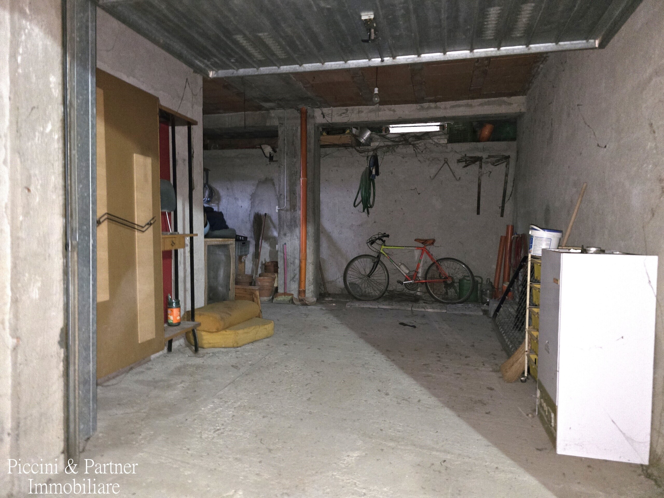 Immagine 44 di Quadrilocale in vendita  in Via Anton Maria Garbi 2 a Tuoro Sul Trasimeno