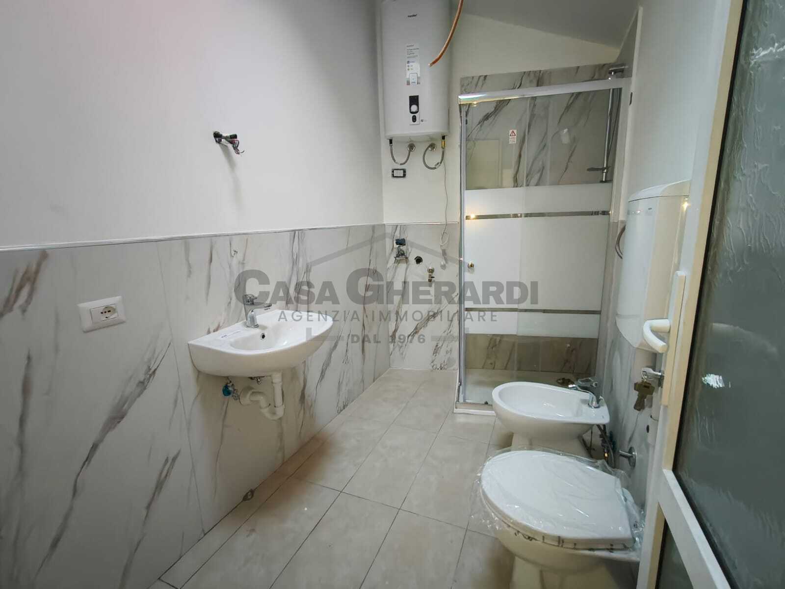 Immagine 21 di Trilocale in vendita  in Via Vittorio Emanuele II a Ponte San Pietro