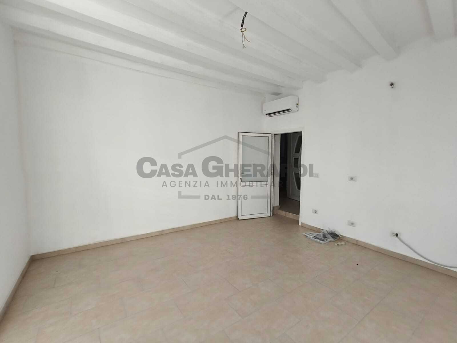 Immagine 9 di Bilocale in vendita  in Via Vittorio Emanuele II a Ponte San Pietro