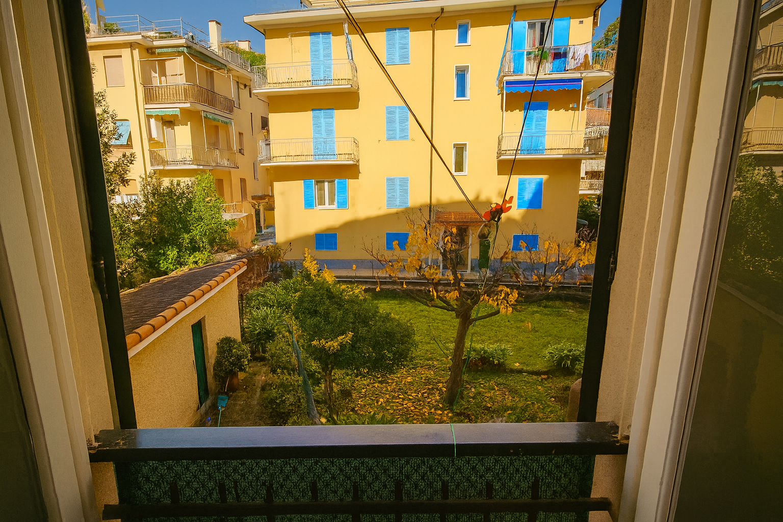 Immagine 15 di Quadrilocale in affitto  a Rapallo