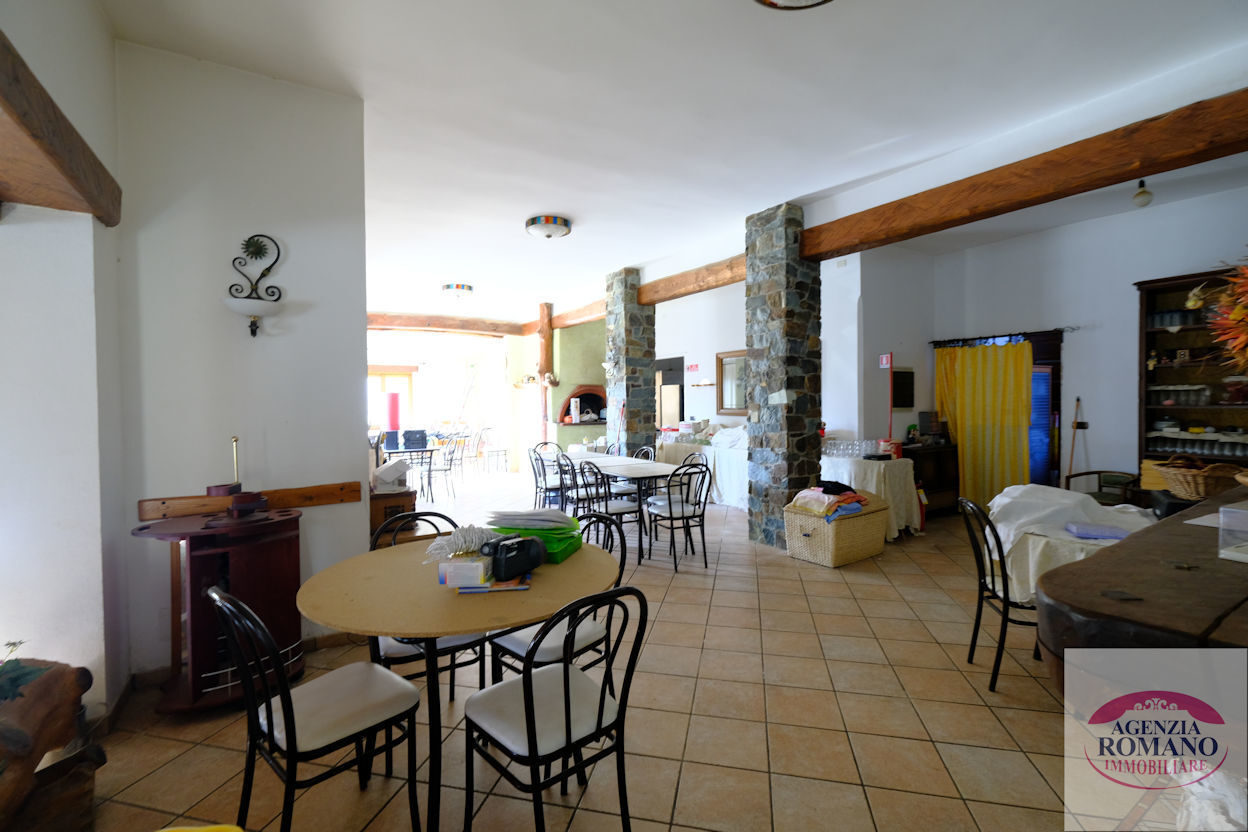 Immagine 15 di Albergo/B&B/Residence in vendita  in VIA  SAVONA 50 a Urbe