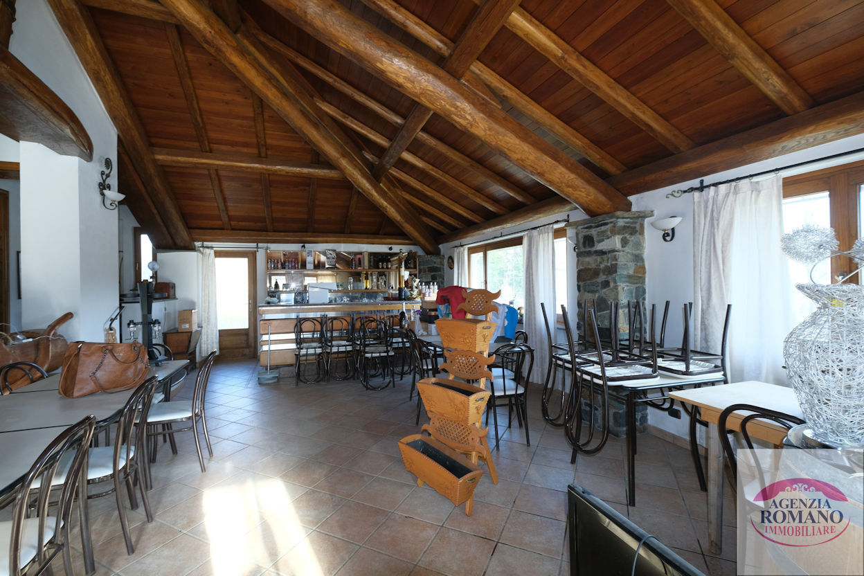 Immagine 14 di Albergo/B&B/Residence in vendita  in VIA  SAVONA 50 a Urbe