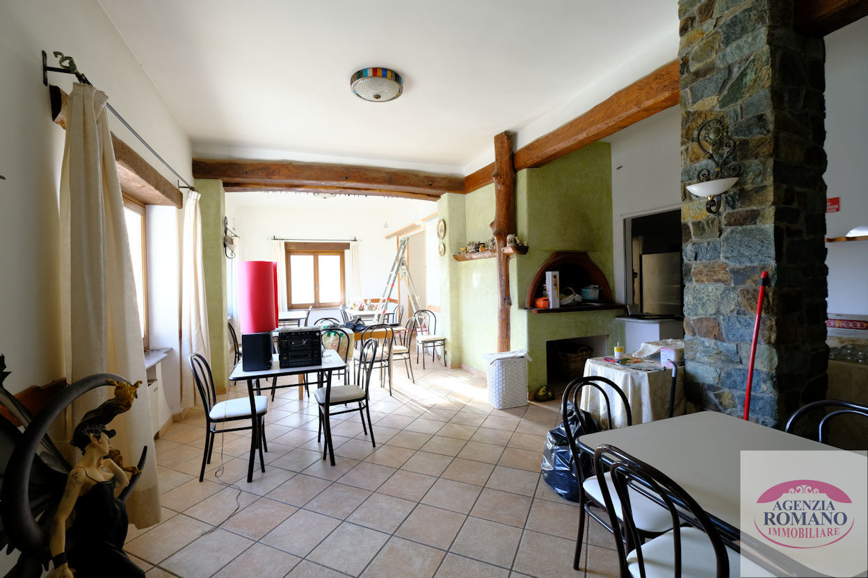 Immagine 16 di Albergo/B&B/Residence in vendita  in VIA  SAVONA 50 a Urbe