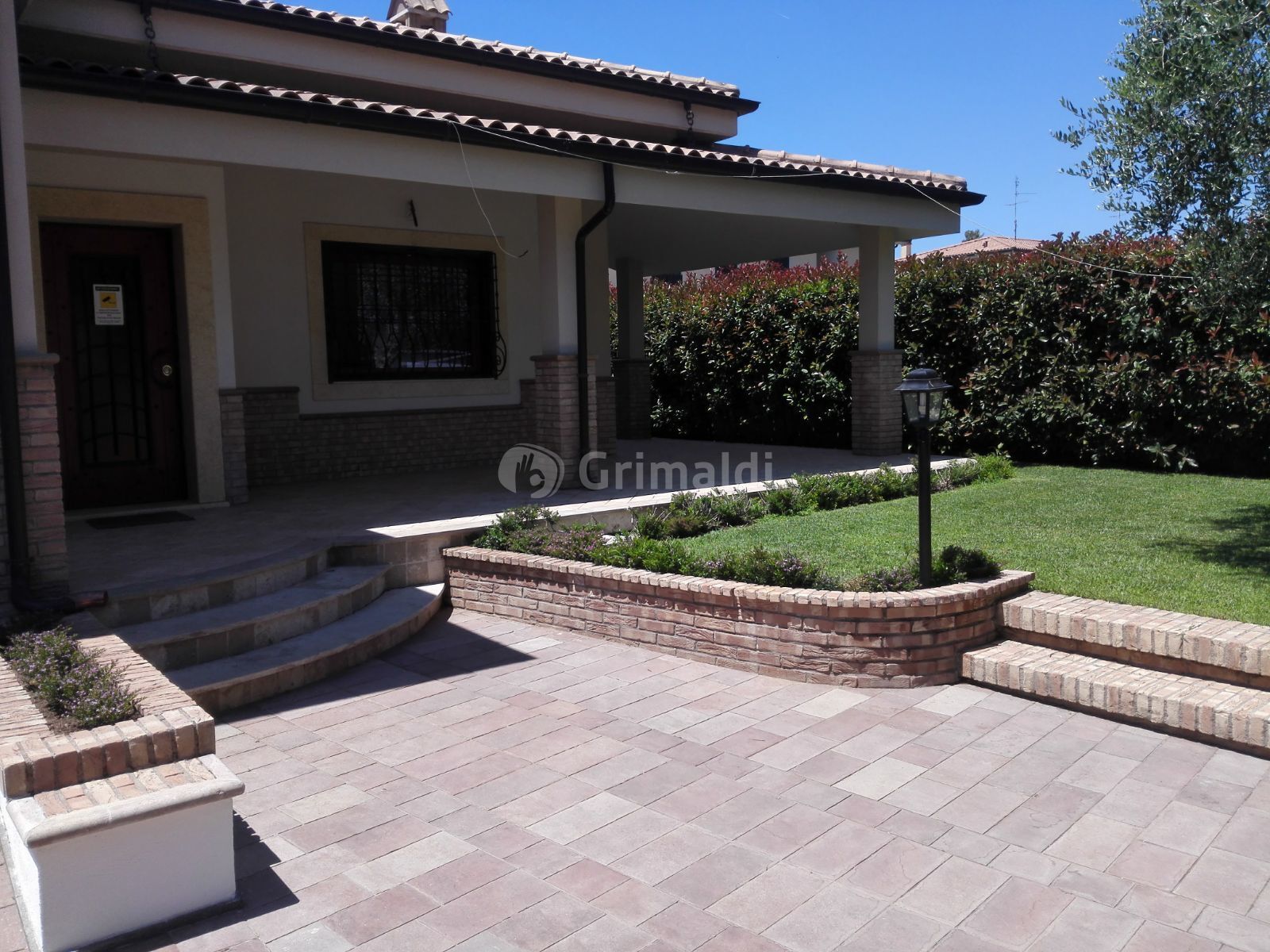 Immagine 22 di Casa bifamiliare in vendita  in Via Aurora 22 a Anzio