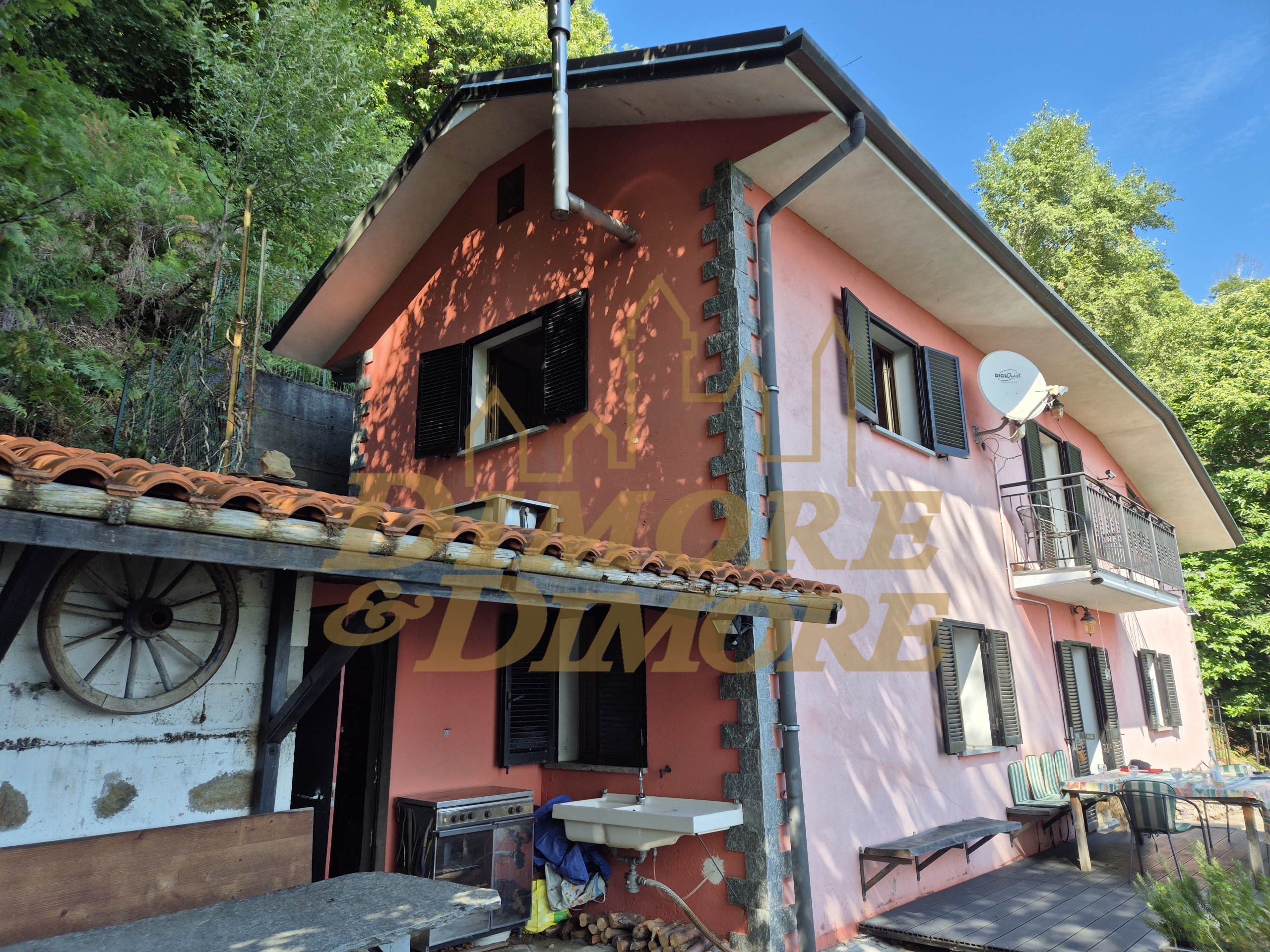 Immagine 12 di Casa indipendente in vendita  in via per Cambiesso a Intragna