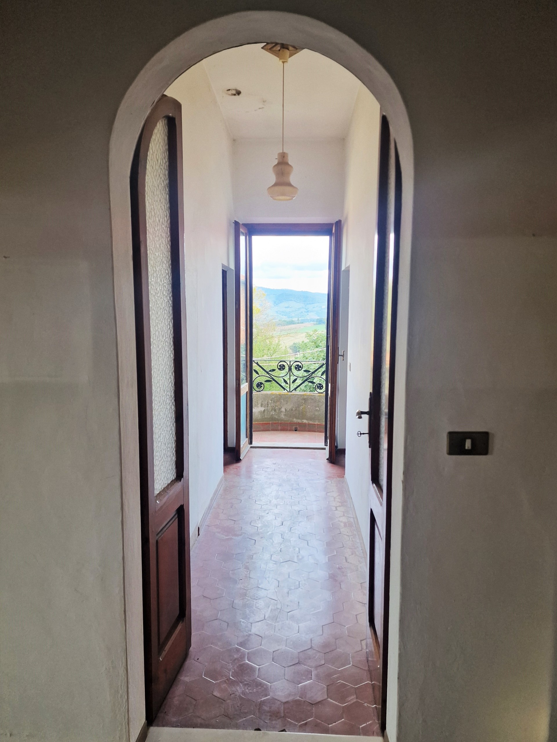 Immagine 15 di Pentalocale in vendita  in Via dei Partigiani 57 a Castiglione Del Lago