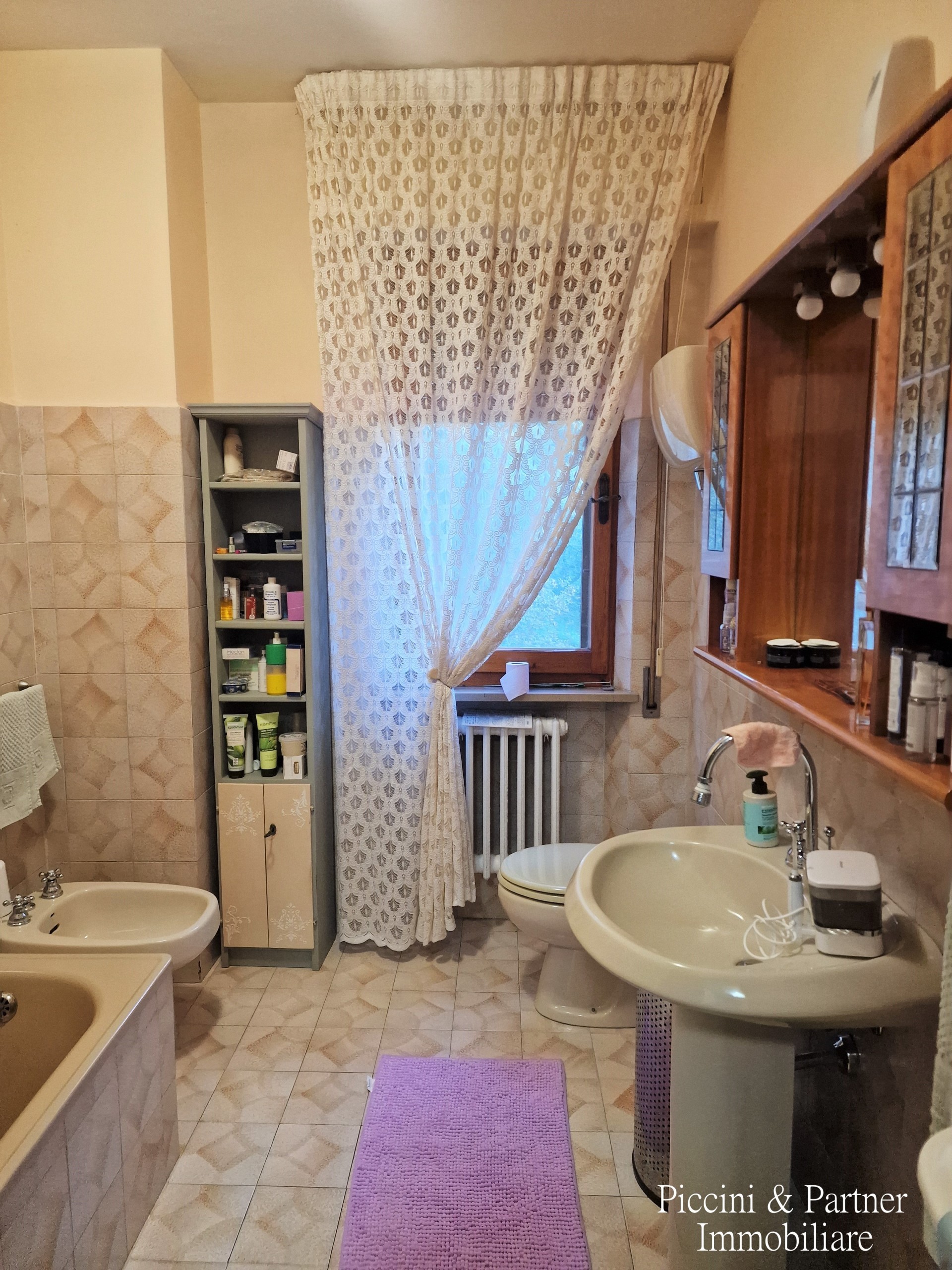 Immagine 42 di Pentalocale in vendita  in Strada Ponte Rio Ponte Pattoli a Perugia