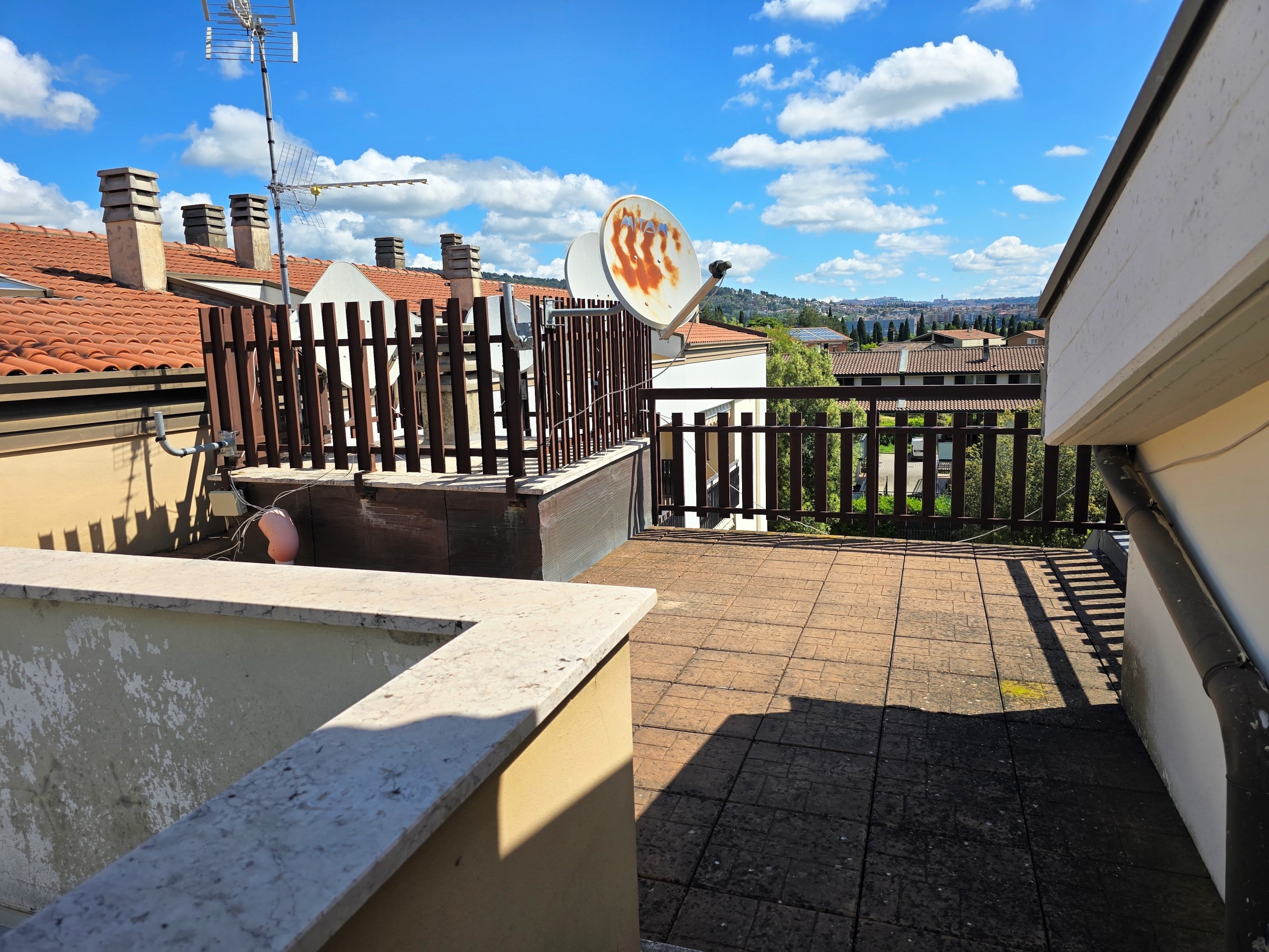 Immagine 23 di Quadrilocale in vendita  in Strada del Giglio a Perugia